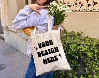 Canvas Tote Bag Mockup, Natural Tote Mockup, Summer Tote Bag Mockup, Canvas Tote Bag Model Lifestyle Mockup, Trendy Tote Outdoors Mockup