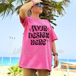 Crunchberry Comfort Colors 1717 Crunchberry Mockup, CC1717 Lifestyle Mockup, Trendy Oversized Pink T-Shirt Mockup, Beach Outdoors Mockup