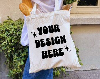 Canvas Tote Bag Mockup, Natural Tote Mockup, Summer Tote Bag Mockup, Canvas Tote bag model lifestyle mockup, Trendy Tote Outdoors Mockup