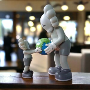 KAWS The Promise Figur Replik KAWS Figur Hypebeast Decor Bear Brick Style Moderne KAWS Statue und Dekorationsstück Bild 5