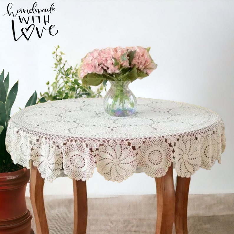 Custom Handmade Crochet Floral Lace Tablecloth Vintage Round Table Cover Elegant Home & Wedding Decor Personalized Linen zdjęcie 1