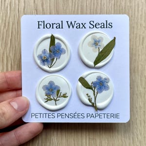 Myosotis-waszegels met echte geperste bloemen, bloemenwaszegels met vergeet-mij-nietjes, zelfklevende lakzegels voor briefpapier voor bruiloften en evenementen