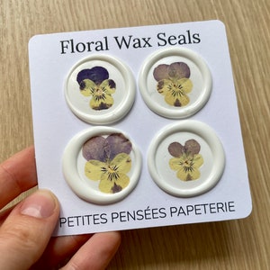 Sellos de cera florales con pensamientos prensados reales, sellos de cera adhesivos para invitaciones de boda y anuncios de bebés.