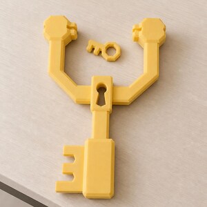 Low Poly Slingshot Toy – Block Style 3D Printed Prop – roblox Inspired Design – Unique Desk Gadget