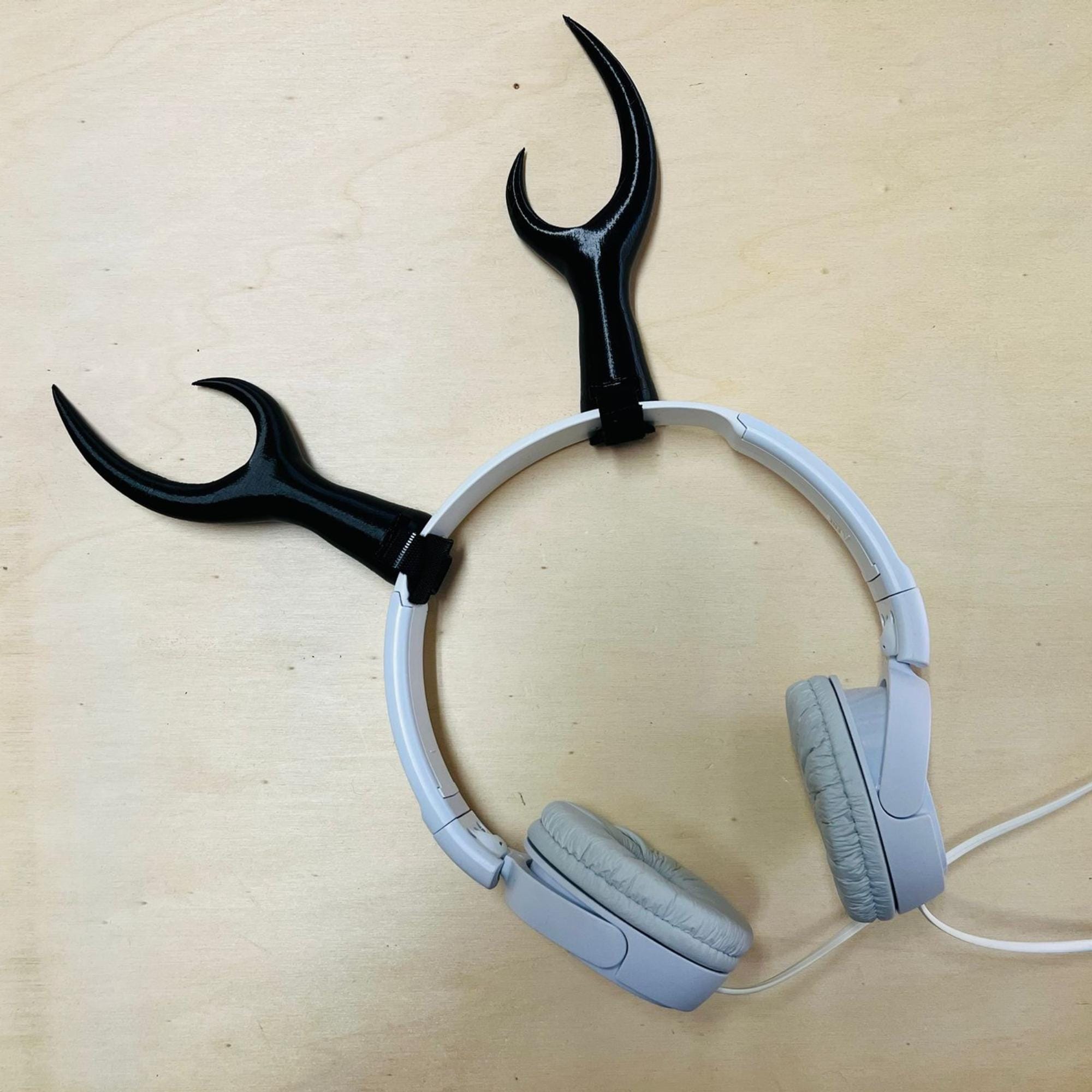 Persona 3 Headphones - Etsy