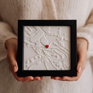 Mappa romantica della città, mappa artistica a forma di cuore, stampa con coordinate personalizzate