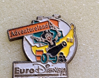 Vintage Eurodisney Adventureland Pin, Donald Duck