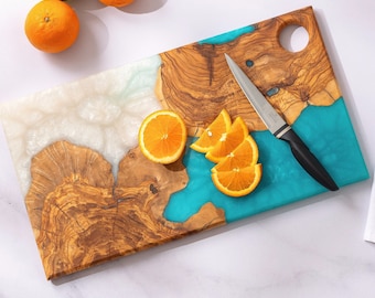 Custom Epoxy & Olive Wood Cutting Board, Epoxy Charcuterie Board, Resin Rustic Serving Board, OIive Wood Cutting Board, Gifts for Mom