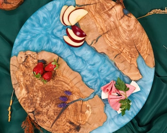 Custom Olive Wood Lazy Susan: Epoxy Resin Serving Board, Christmas Gifts