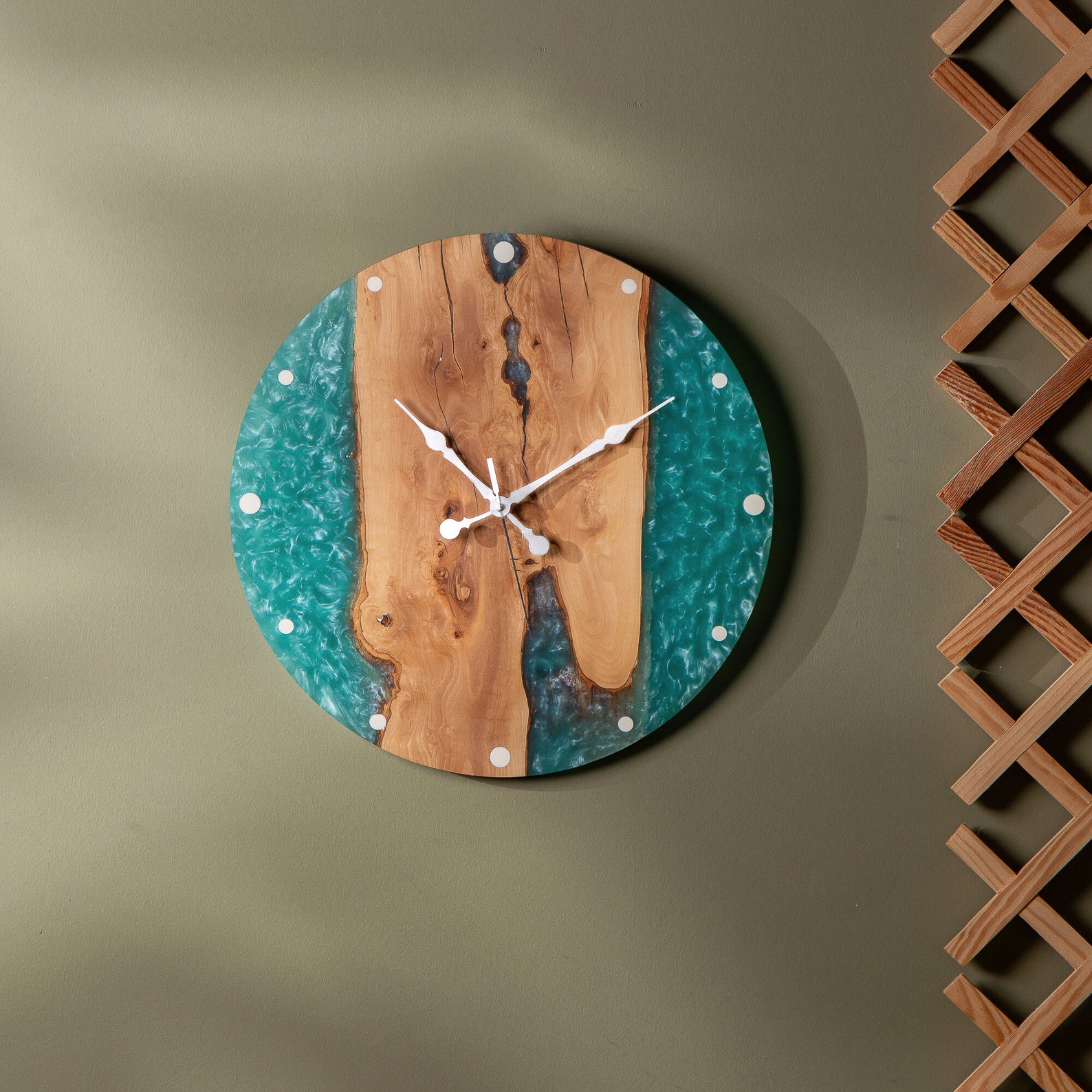 Custom Epoxy & Olive Wood Wall Clock, Unique Live Edge Rustic Wall ...