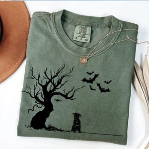 Halloween Labrador Shirt Spooky Dog T-Shirt Black Bat Comfort Colors® Halloween Black Lab Lover Gift