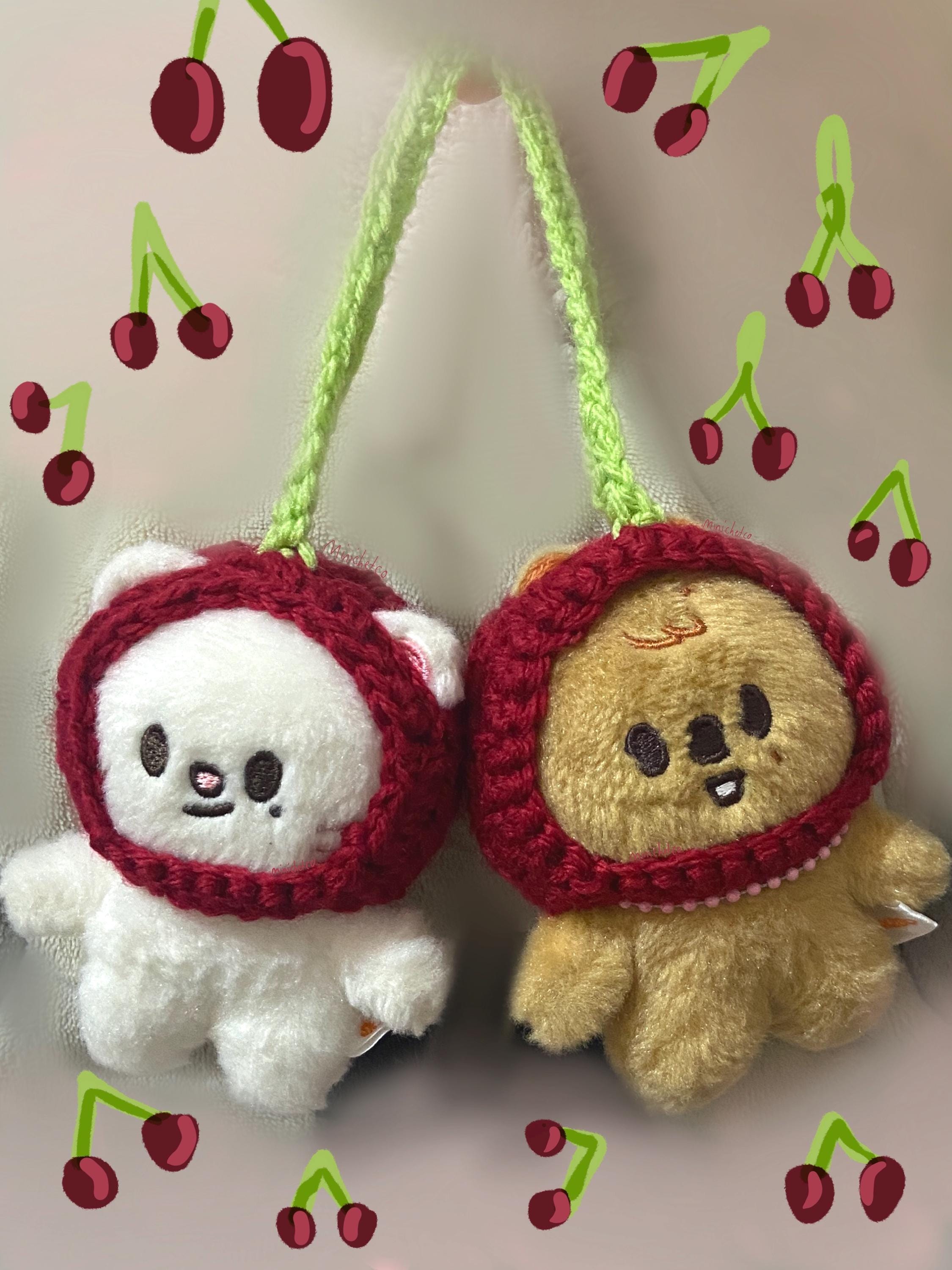 Stray Kids Skzoo Minsung Cherry Handmade Crochet Hat for 10cm Mini