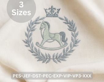 Diseño de bordado de caballo balancín real / Corona con escudo para bebé / 3 tamaños incluidos / Descarga instantánea