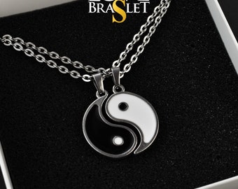 Set of 2 Yin-Yang Couple Necklace, Yin-Yang Pendant, Sun-Moon Necklace, Gift for Couples, Gift for Her, Gift for Him, His and Hers Necklace