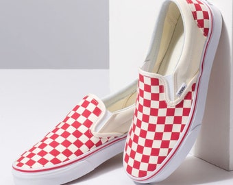 Vans Classic Red Checkerboard Slip-On Unisex Sneakers Herren 5 / Damen 6,5