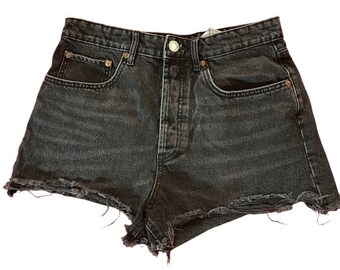 Short en jean noir taille haute Zara taille 8