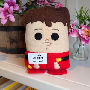 Peluche de course pilote de course, message cadeau personnalisé, carte d'anniversaire de sport automobile, petit ami, cadeau amusant, 1 adorable peluche pour les fans