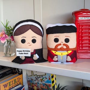Anne Boleyn cadeau doudou carte d'amant d'histoire Tudor Angleterre cadeau drôle de professeur d'histoire poupée carte d'anniversaire de six femmes message personnalisé