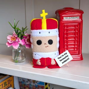 King George cadeau peluche jambon Broadway carte d'anniversaire mignons amateurs de comédies musicales idées cadeaux poupée fans de théâtre merch bavures super wow paroles citations