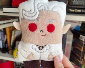 Peluche Astarion con caja y cubierta personalizadas de Baldurs Gate 3, muñeco de peluche BG3 Astarion para regalo de videojuego coleccionable y RPG