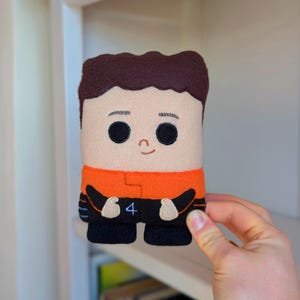 Cadeau personnalisé pilote de course doudou message personnalisé sport automobile carte d'anniversaire 1 fans idées cadeaux petit ami cadeau drôle mignon jouet en peluche
