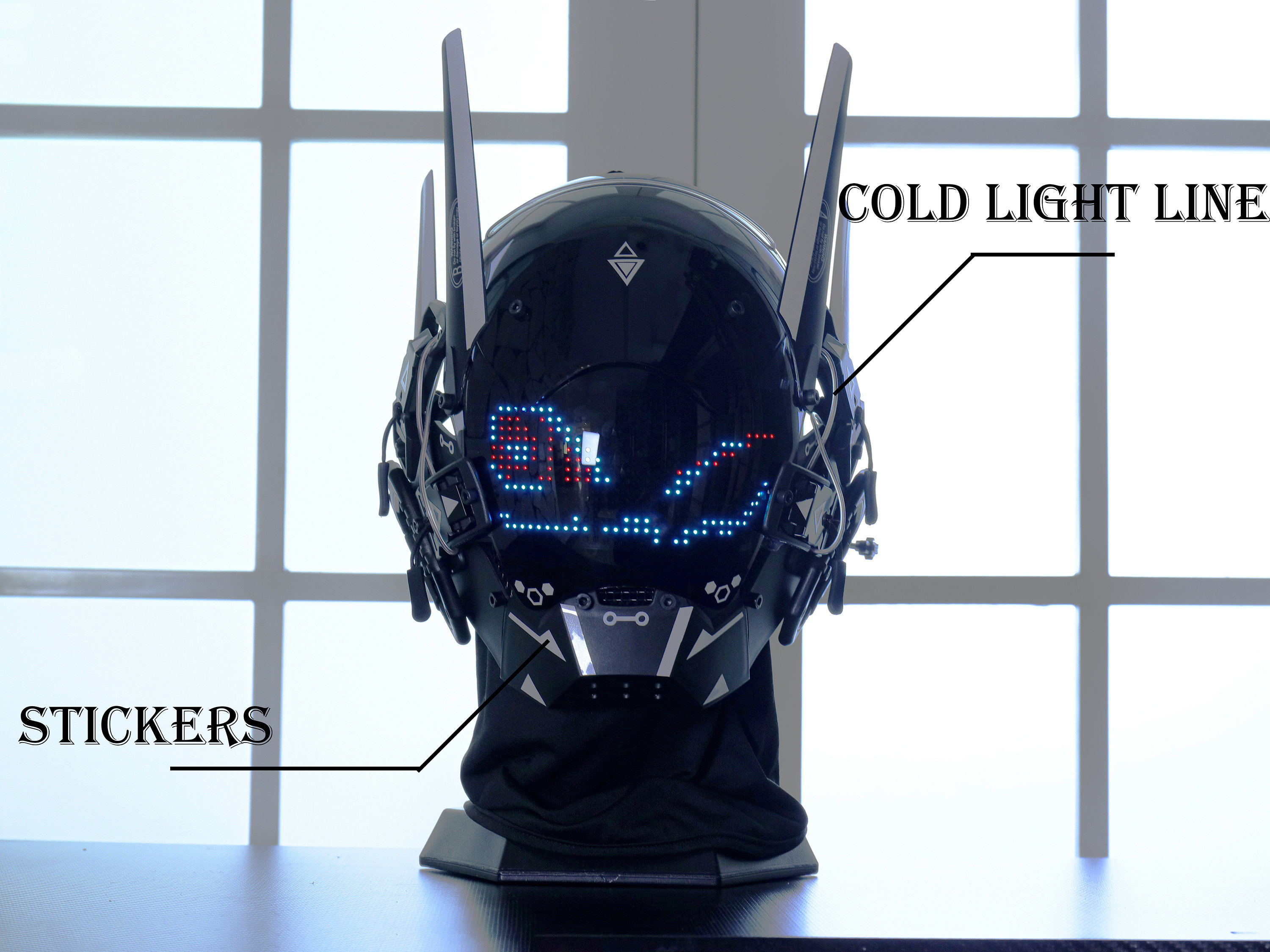 Casque Cyberpunk Lumineux – Crâne, 8 Modes, 10 Intensités – Rechargeable USB – Cosplay Halloween