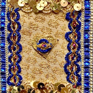 Précieuse dorée et bleue, avec paillettes