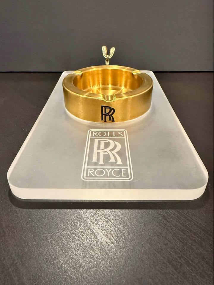 ROLLS ROYCE ガラス灰皿 Rolls-Royce Spirit of Ecstasy Ashtray