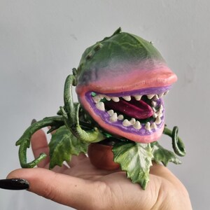 Audrey  II / ("Little Shop Of Horrors")/ 3d Printed and Hand Painted Figure/ 10cm/ horror film/
gift /collecting gift