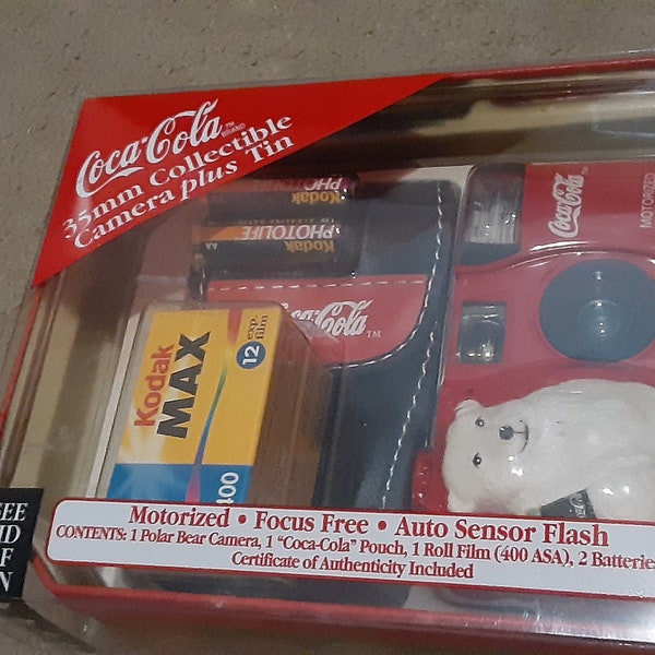 2000 Coca Cola 35mm collectible camera plus tin