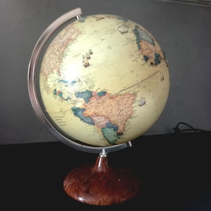 Vintage light up globe