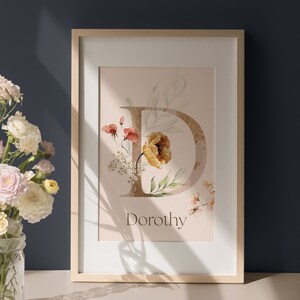 Ilustración de acuarela personalizada con la letra D para guardería, arte del alfabeto con decoración de flores silvestres, imagen inicial del nombre
