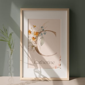 Ilustración de acuarela personalizada con la letra C para guardería, arte del alfabeto con decoración de flores silvestres, imagen inicial del nombre