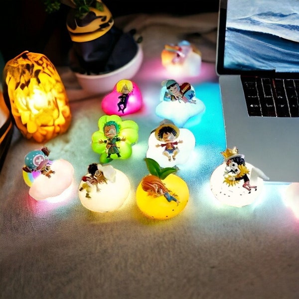 One piece figurine personnalisée, led lampe veilleuse, lamp led de chevet, one piece figurine aléatoire, idée cadeau manga, thème un