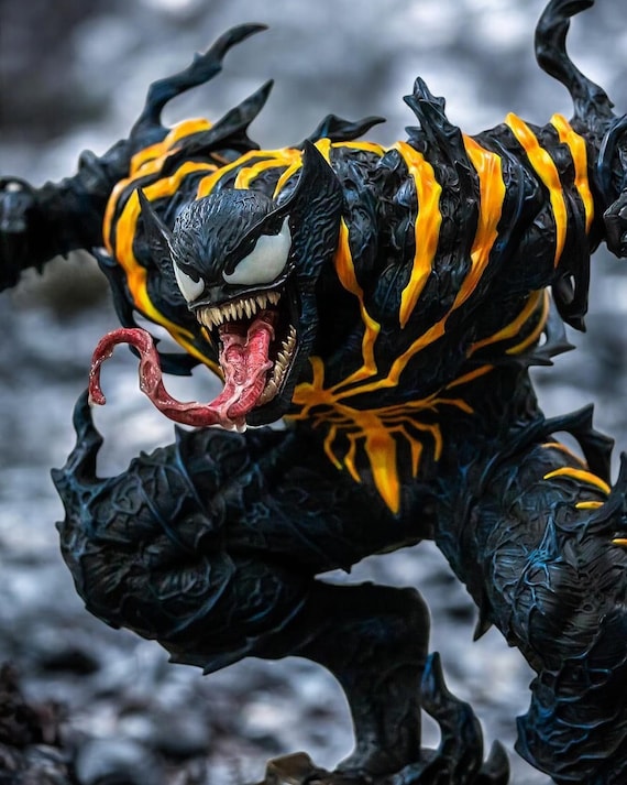 Venomized Wolverine STL File for 3D Printing High-quality 3D Model
