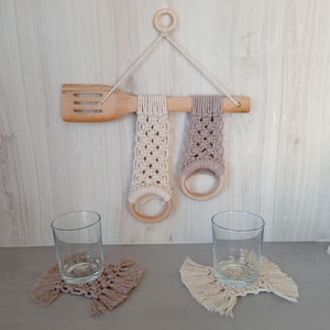 Ensemble Porte-serviettes à vaisselle avec fourchette et anneaux en bois 2 dessous de verre image 1