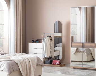 Schlafzimmer Anrichte mit Spiegel Garnitur Holz Modernes Weiß Möbel