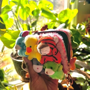 Carteira de pelúcia fofa e fofa com porta-moedas em formato de animal de pelúcia kawaii - Urso de pelúcia de festival feito à mão, amante de anime e moda kawaii