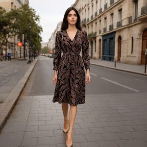 Autumn Dress – V-Neck, Cinched Waist, Long Sleeve – Autumn Elegance – Size S
