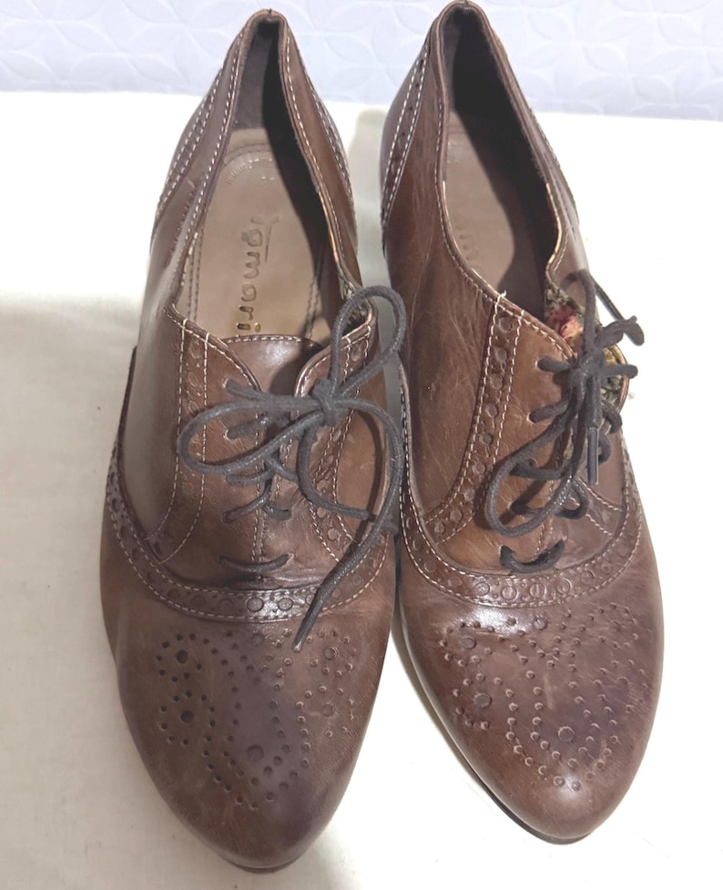 Vintage Tamaris Leather Brogue Heels: Brown Oxford Shoes, Made in Germany, Size 39 image 15