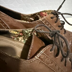 Vintage Tamaris Leather Brogue Heels: Brown Oxford Shoes, Made in Germany, Size 39 image 20