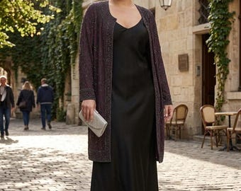Cache-poussière en soie vintage avec perles, Jasja's Designs NY, Cover Up violet brodé à la main
