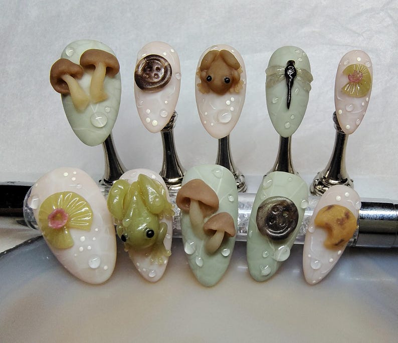 Toad Nails Frog and Toad Are Friends Inspired Press on Nails - Etsy