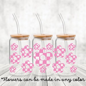 Pink Checkered Flowers 16 oz Libbey Glass Can With Bamboo Lid and Glass Straw