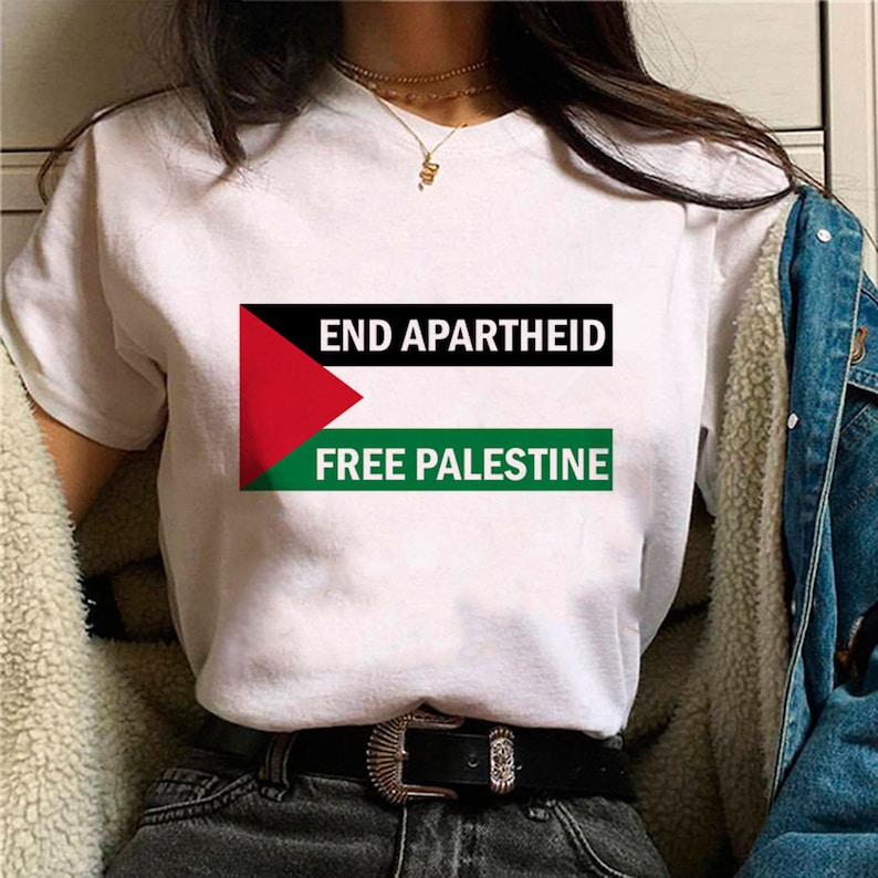 Kurzärmeliges Baumwoll-T-Shirt Zeigen Sie Ihre Unterstützung mit unseren geschlechtsneutralen T-Shirts Committed to Palestine. Bild 8
