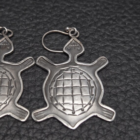 Vintage 925 Solid Sterling Silver Turtle Dangle E… - image 3