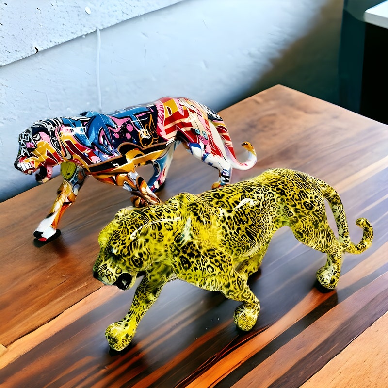 Conversation Concepts Leopard Figurine main image 1