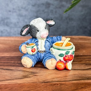 Vintage Mary&#39;s Moo Moos figurine - &#39;Sweet, Warm and Wonderful&#39; - 1995 - Vintage Collectible Figurine Vintage Farm Decor
