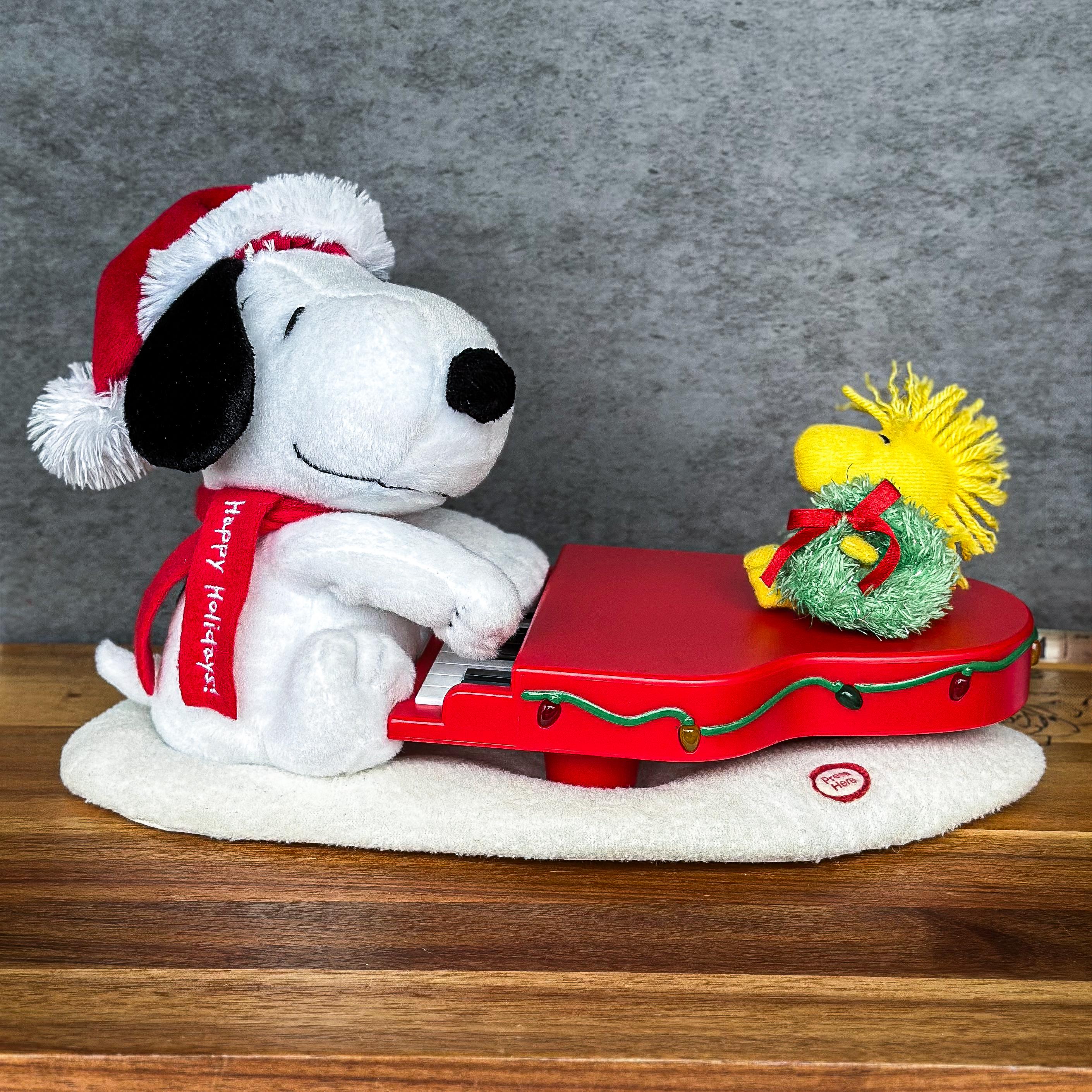 Vintage Hallmark Snoopy Animated Plush: Swingin' Piano Christmas