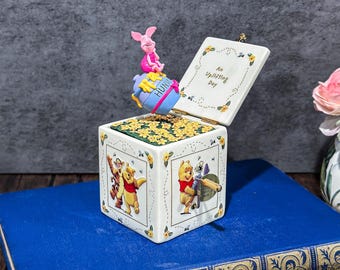 Vintage Titanic Music Box: 